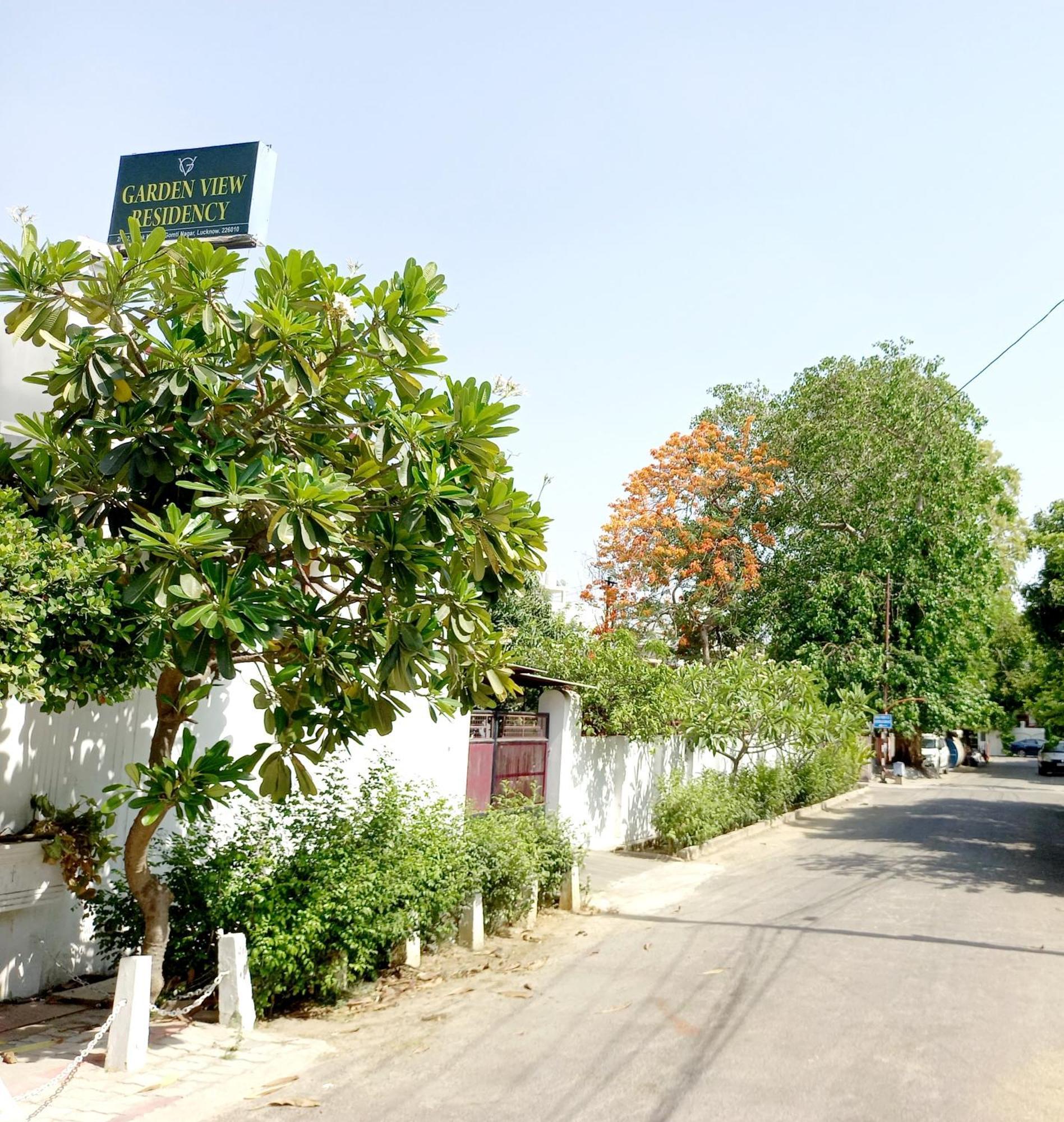 Garden View Residency Bed and Breakfast Lucknow Exteriör bild